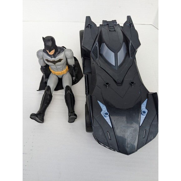 Batman Missions Missile Launcher Batmobile w/ Batman 11" figure, 2018 Mattel #2 - Picture 2 of 6